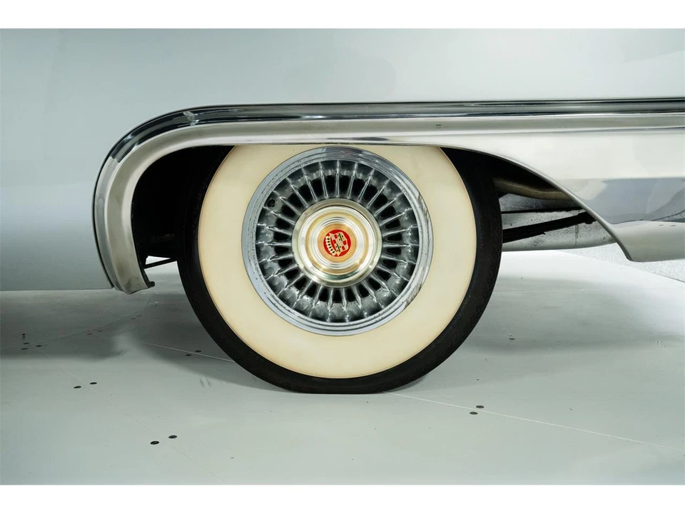 1957 Cadillac Eldorado 3rd Gen - Image 29 of 31