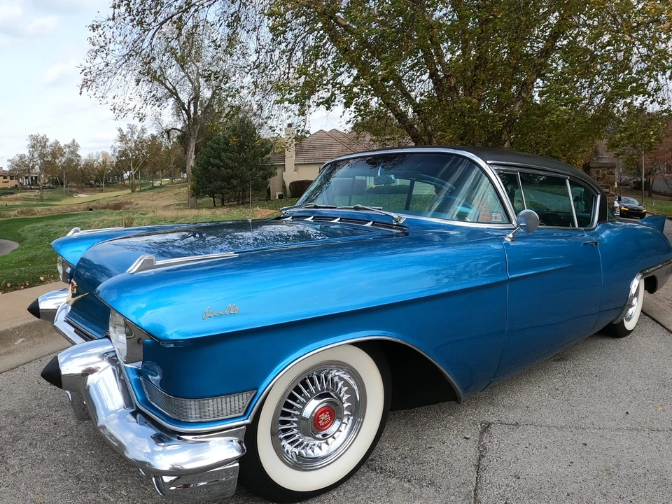 1957 Cadillac Eldorado 3rd Gen - Image 16 of 31