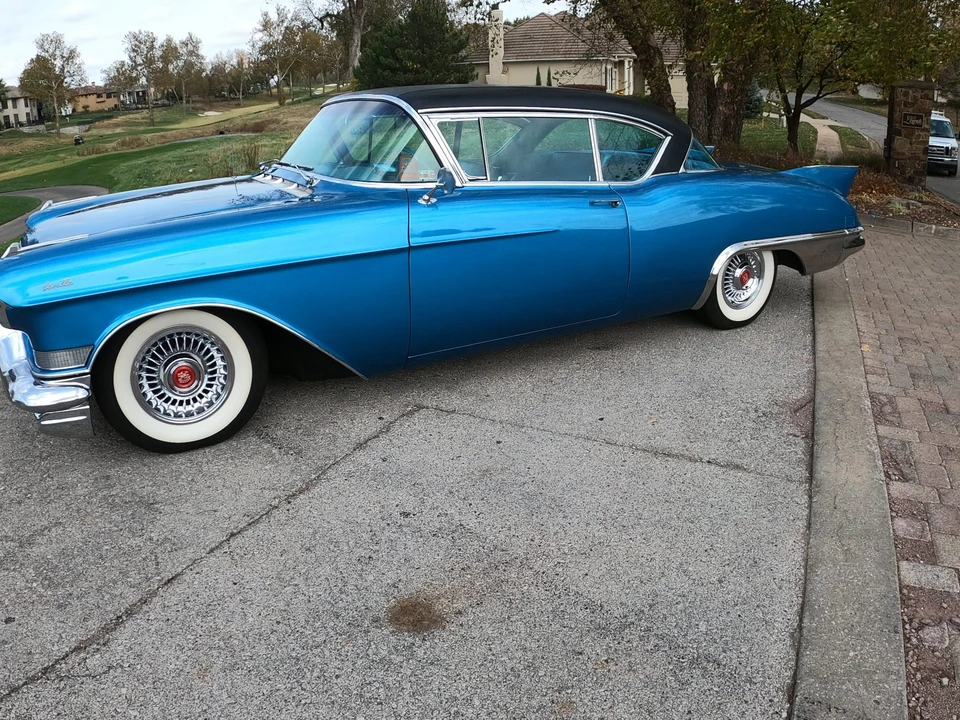 1957 Cadillac Eldorado 3rd Gen - Image 17 of 31