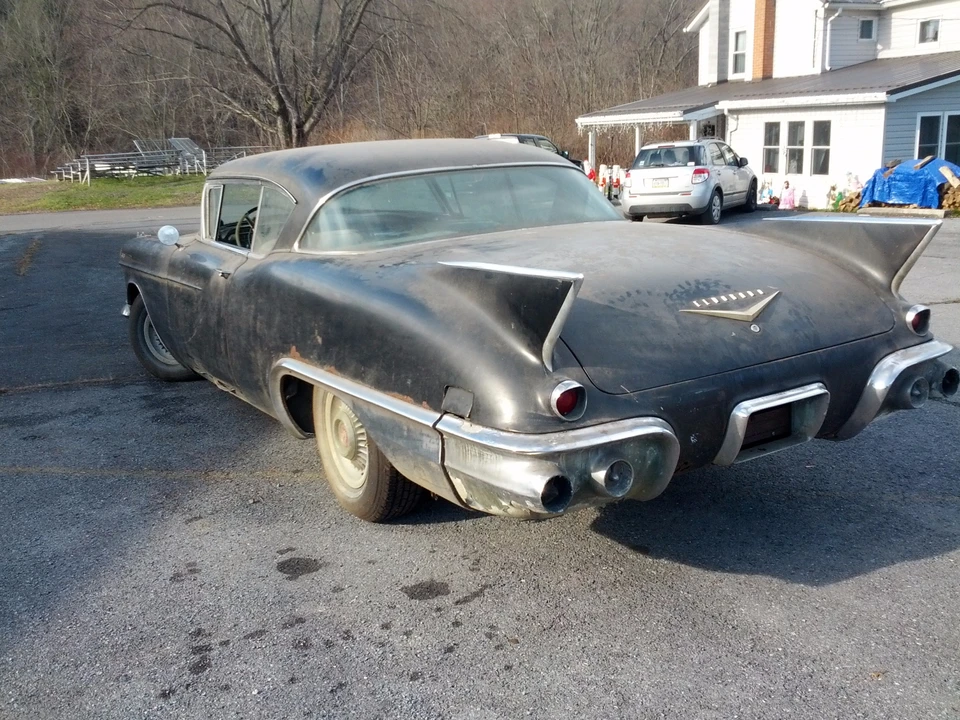 1957 Cadillac Eldorado 3rd Gen - Image 9 of 31