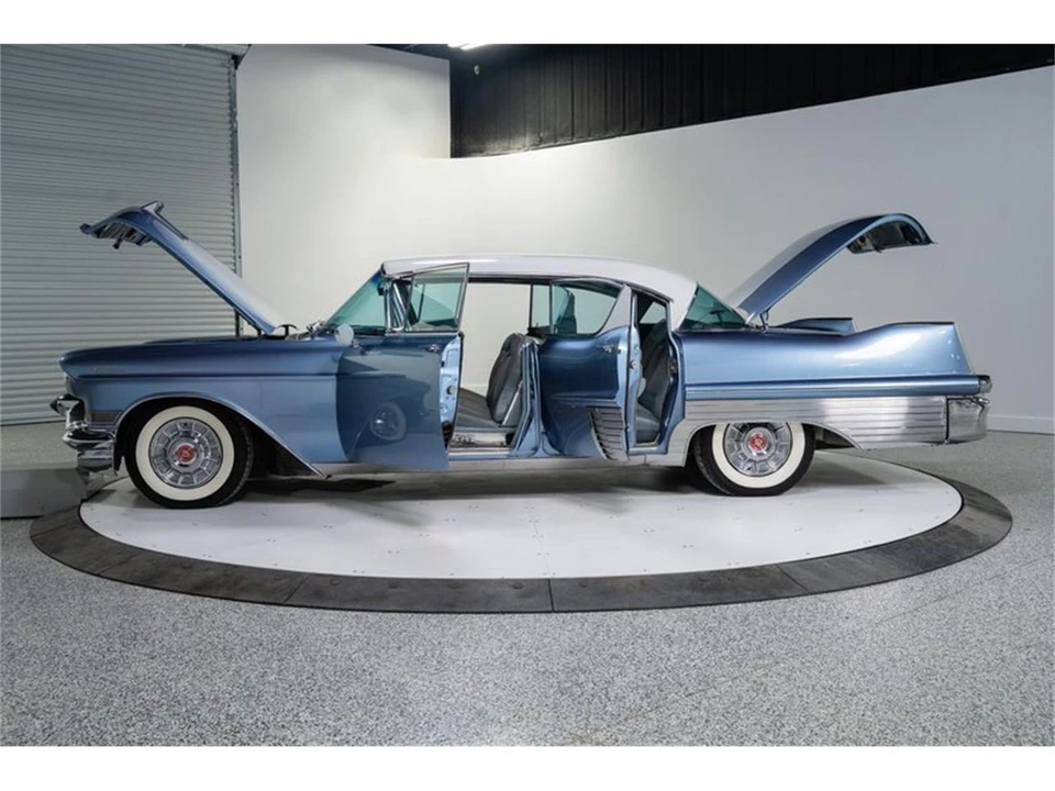 1957 Cadillac Fleetwood - Image 12 of 31