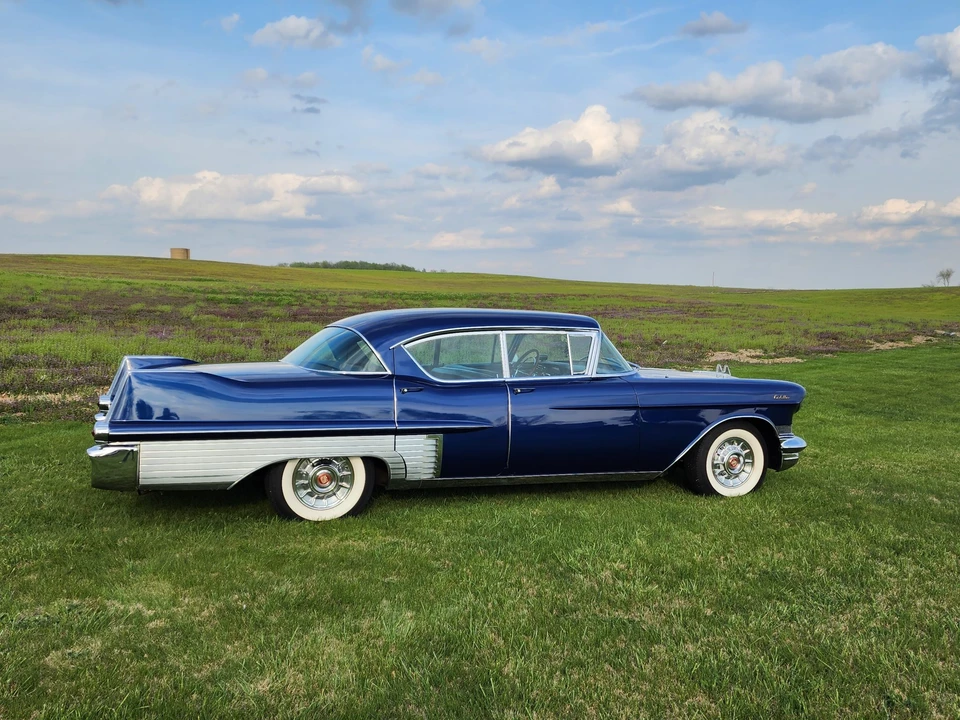 1957 Cadillac Sixty Special - Image 5 of 31