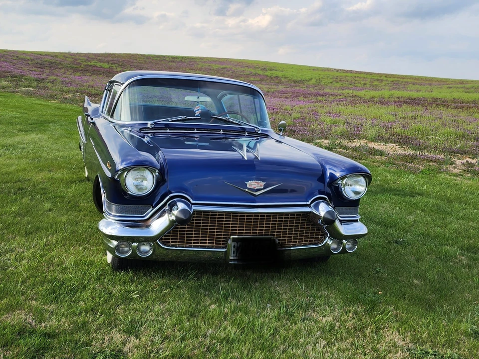 1957 Cadillac Sixty Special - Image 11 of 31