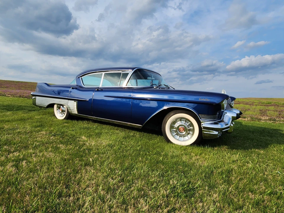 1957 Cadillac Sixty Special - Image 4 of 31