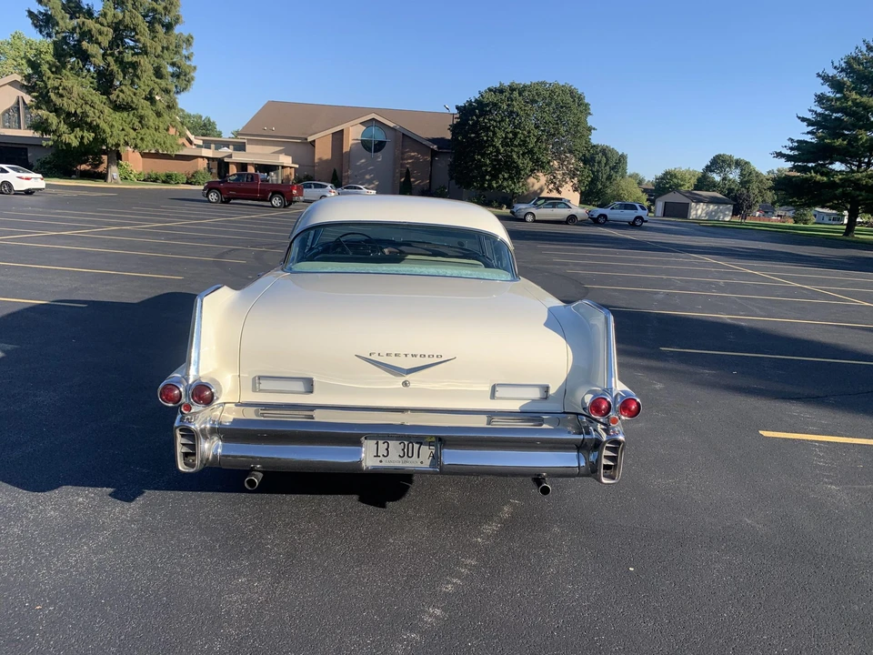 1957 Cadillac Sixty Special - Image 6 of 31