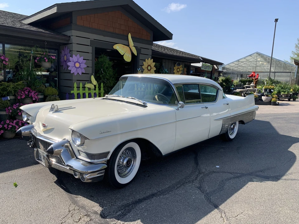 1957 Cadillac Sixty Special - Image 18 of 31