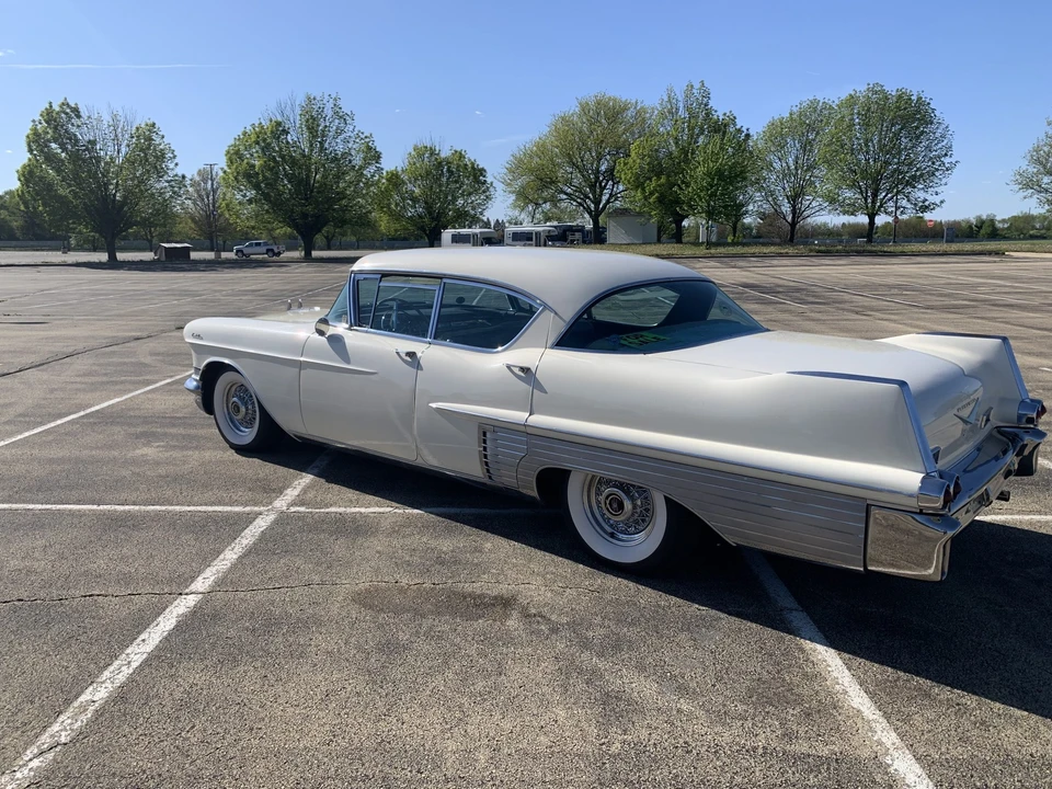 1957 Cadillac Sixty Special - Image 17 of 31