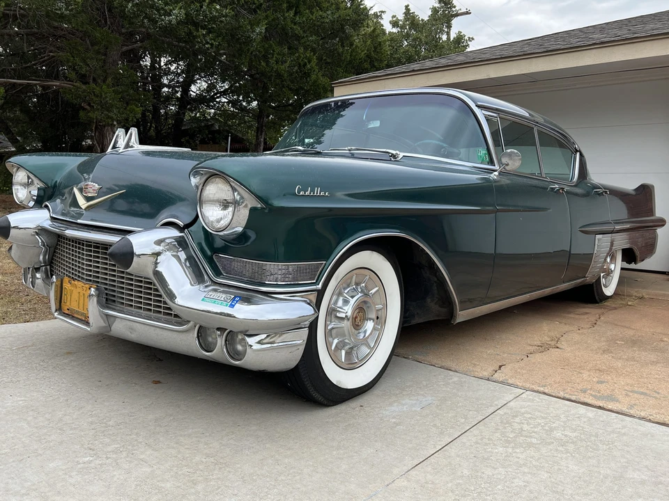 1957 Cadillac Sixty Special - Image 4 of 31