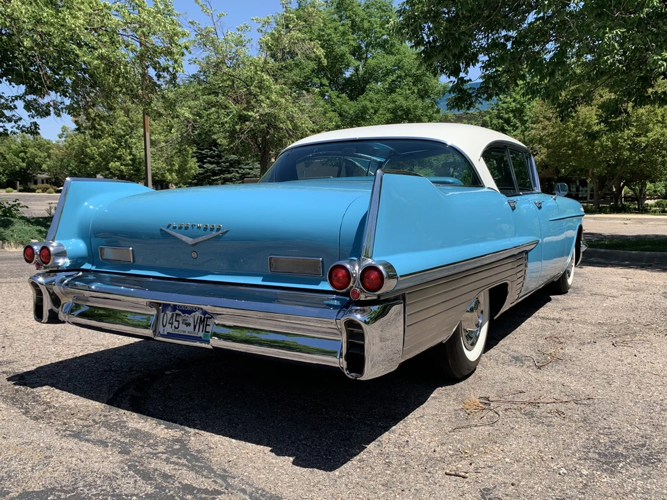 1957 Cadillac Sixty Special - Image 10 of 31