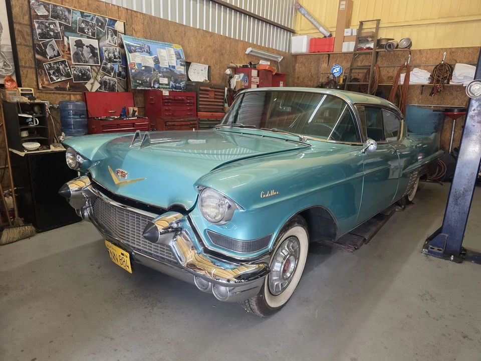 1957 Cadillac Sixty Special - Image 9 of 31