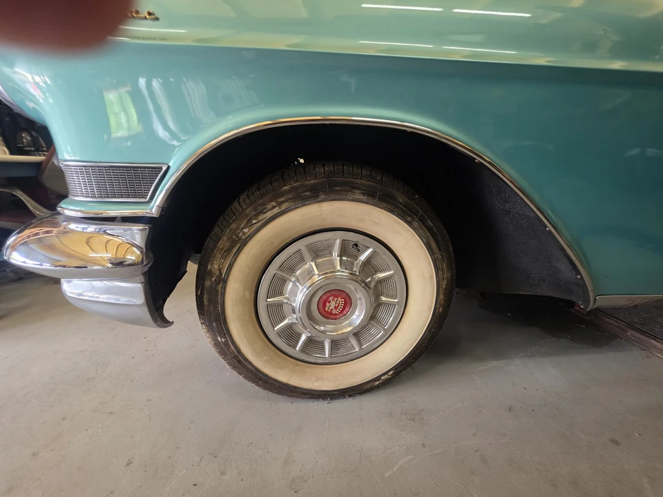 1957 Cadillac Sixty Special - Image 13 of 31