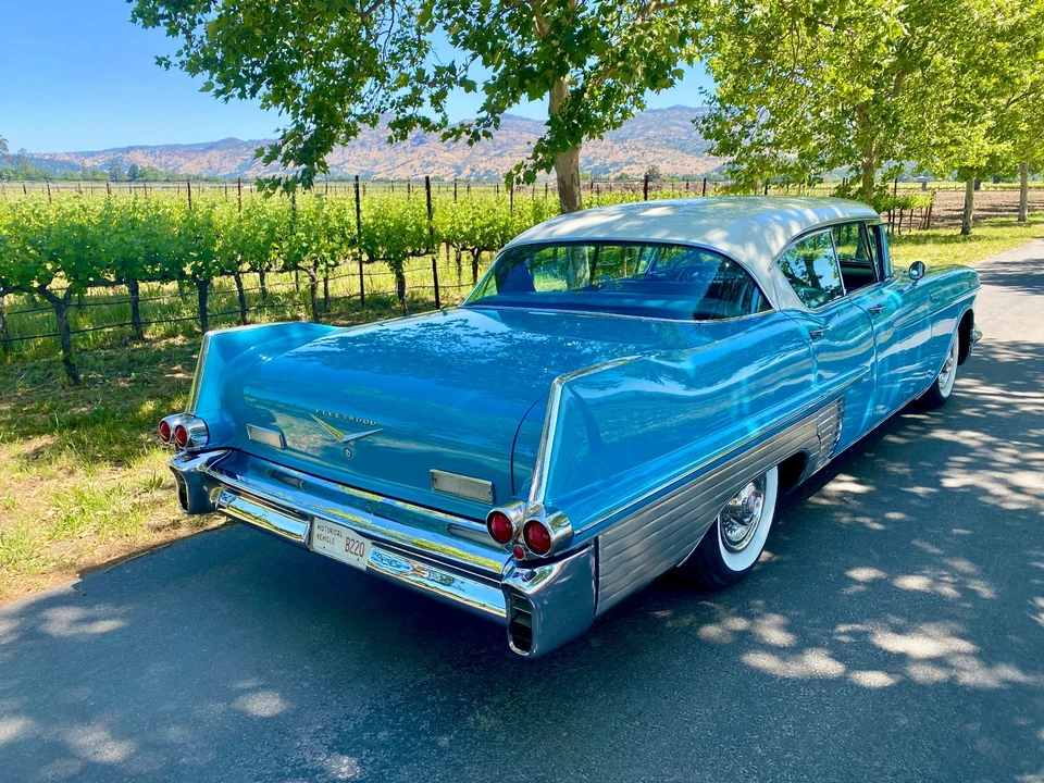 1957 Cadillac Sixty Special - Image 6 of 11
