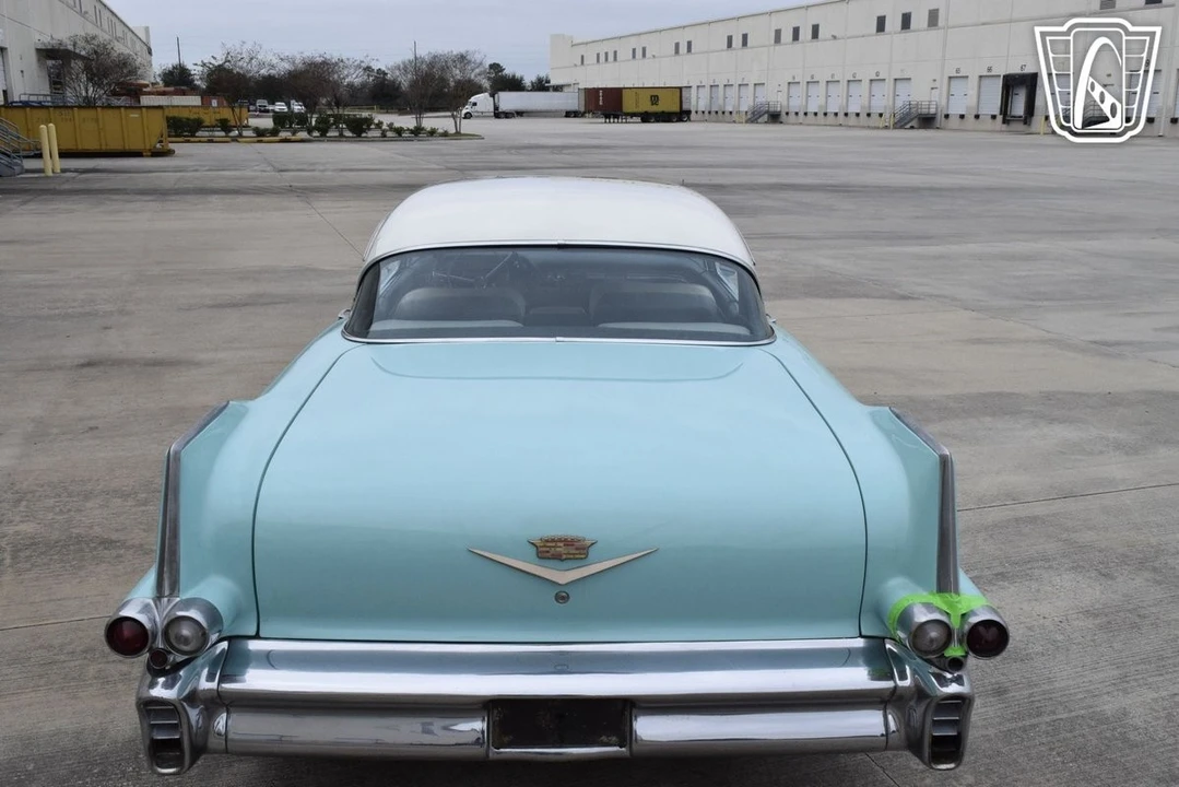 1957 Cadillac Series 62 4th Gen - Image 10 of 31