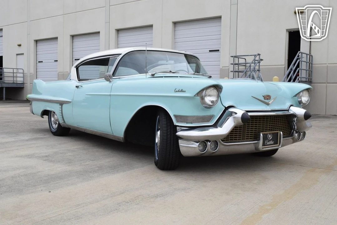 1957 Cadillac Series 62 4th Gen - Image 21 of 31