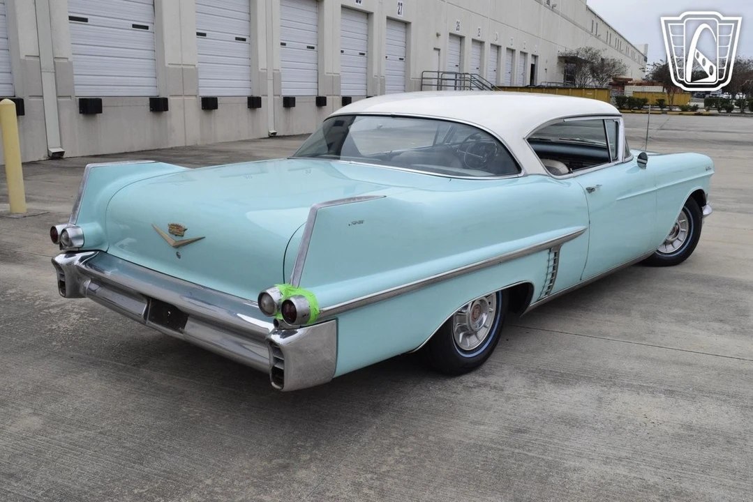 1957 Cadillac Series 62 4th Gen - Image 14 of 31