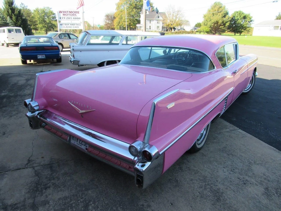 1957 Cadillac Series 62 4th Gen - Image 5 of 28