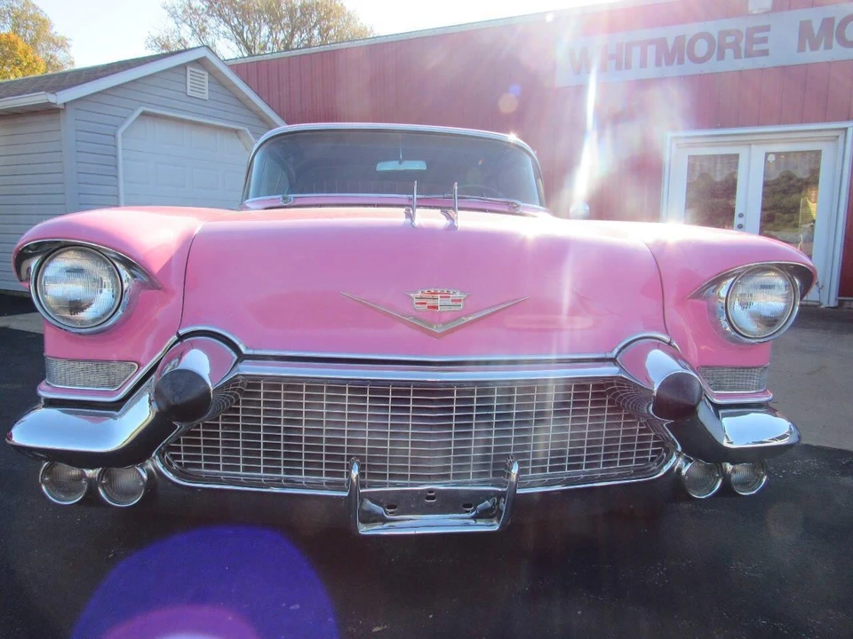 1957 Cadillac Series 62 4th Gen - Image 8 of 28