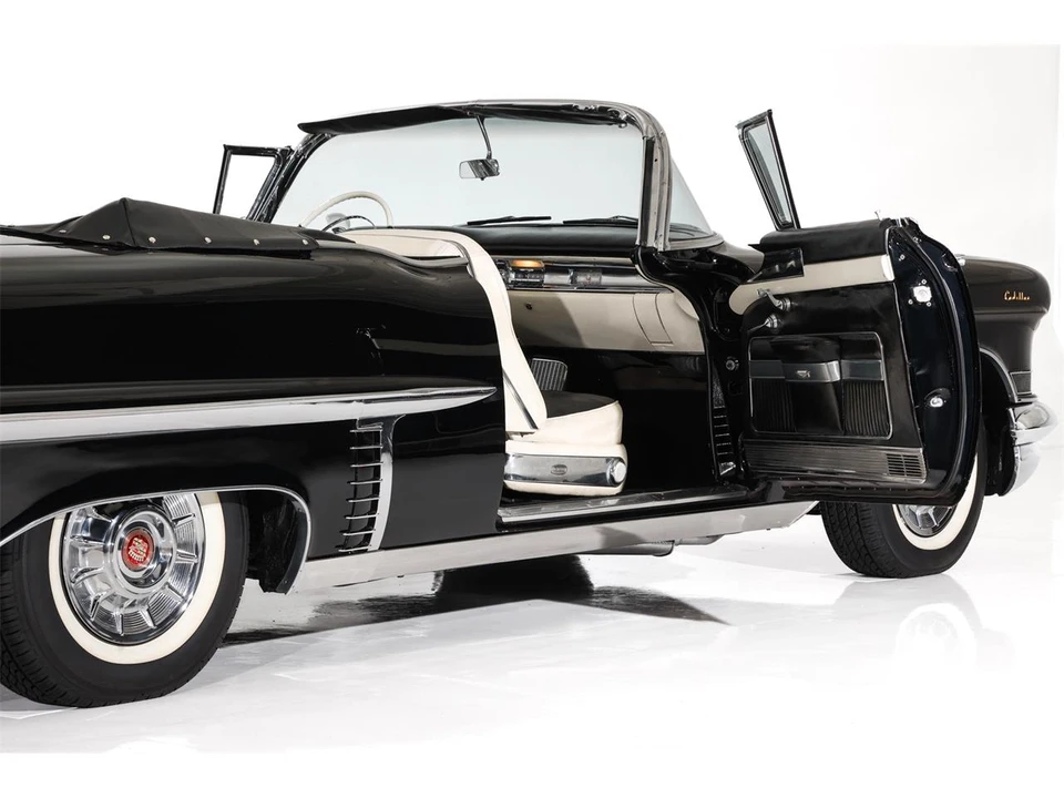 1957 Cadillac Series 62 4th Gen - Image 6 of 31