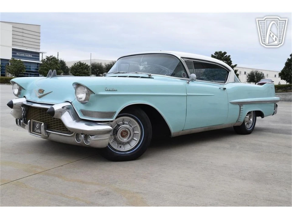 1957 Cadillac Series 62 4th Gen - Image 26 of 31