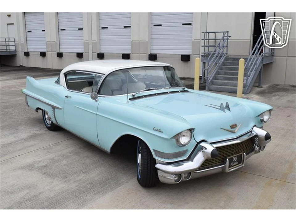1957 Cadillac Series 62 4th Gen - Image 18 of 31