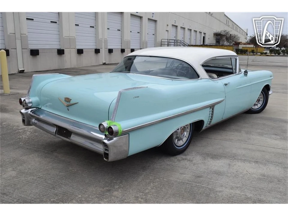 1957 Cadillac Series 62 4th Gen - Image 13 of 31
