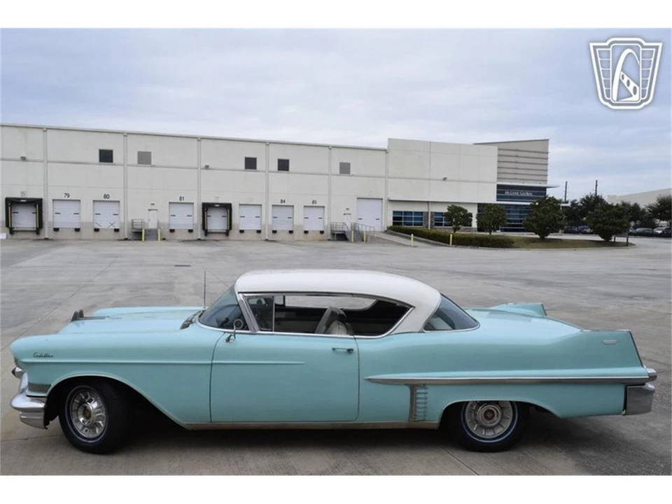 1957 Cadillac Series 62 4th Gen - Image 3 of 31