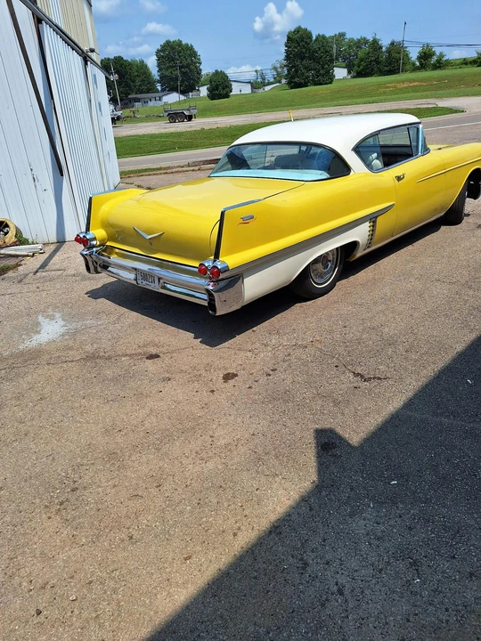 1957 Cadillac Series 62 4th Gen - Image 6 of 7