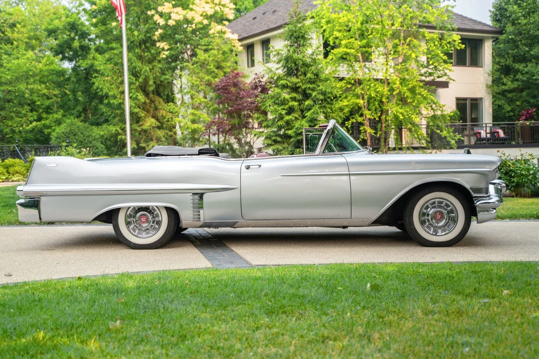 1957 Cadillac Series 62 4th Gen - Image 14 of 31