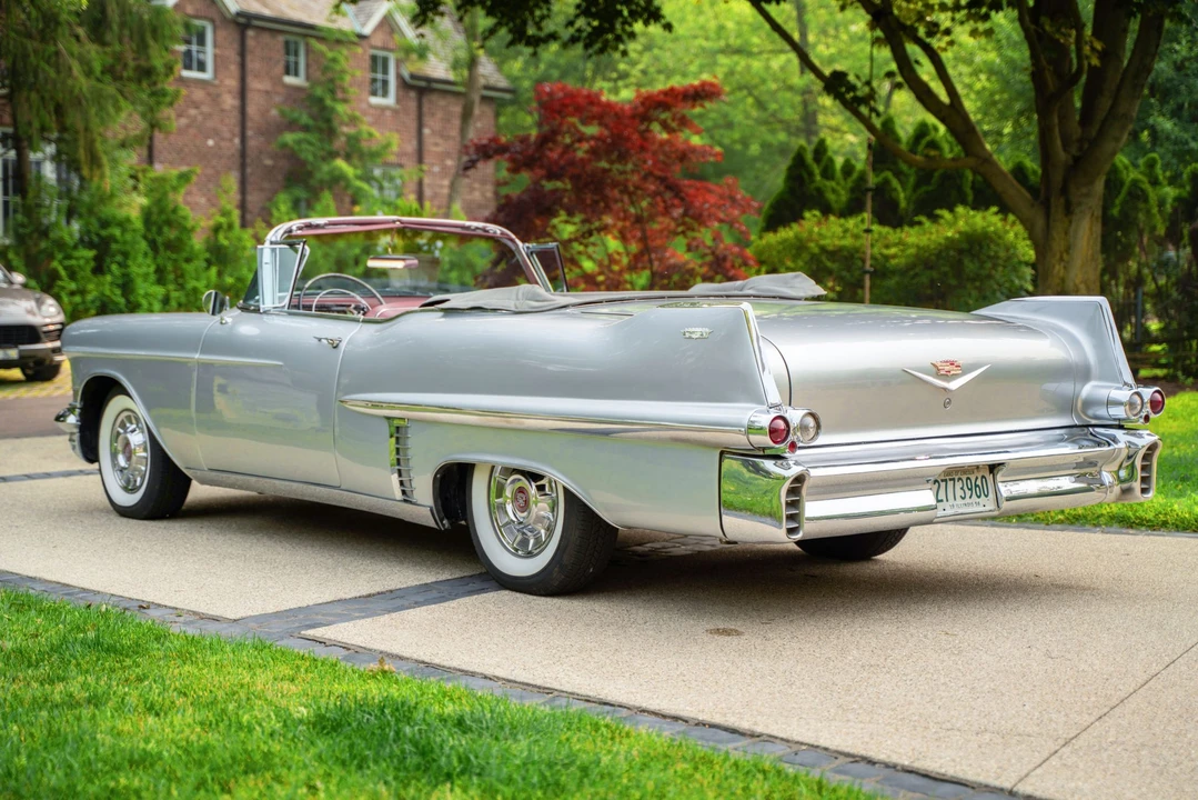 1957 Cadillac Series 62 4th Gen - Image 12 of 31