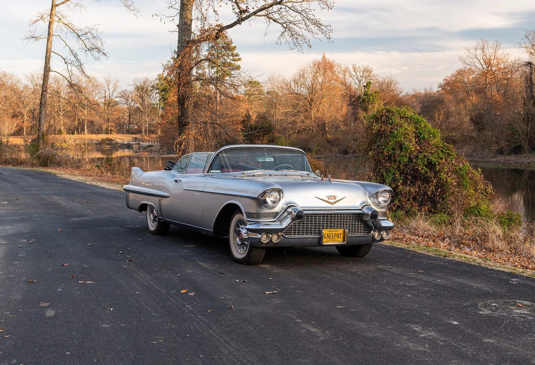 1957 Cadillac Series 62 4th Gen - Image 3 of 31
