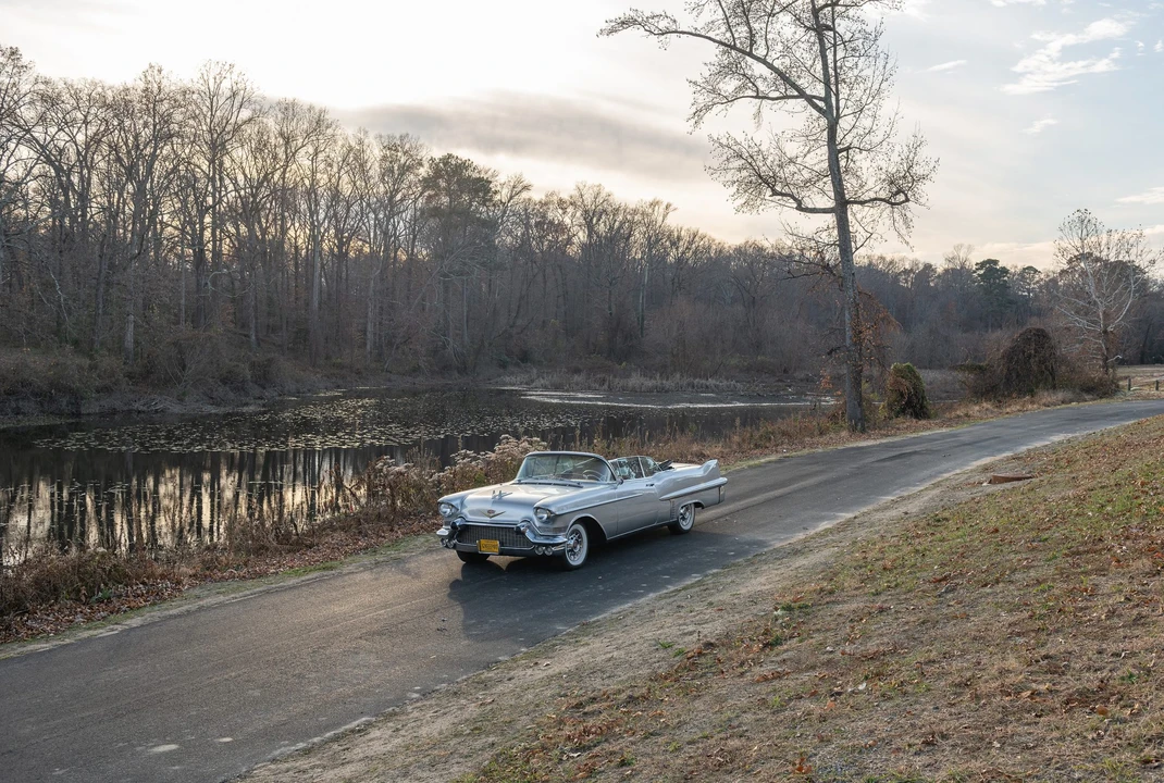 1957 Cadillac Series 62 4th Gen - Image 24 of 31