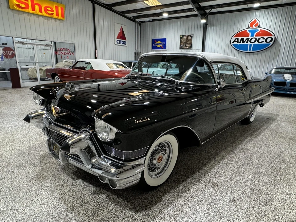 1957 Cadillac Series 62 4th Gen - Image 27 of 31