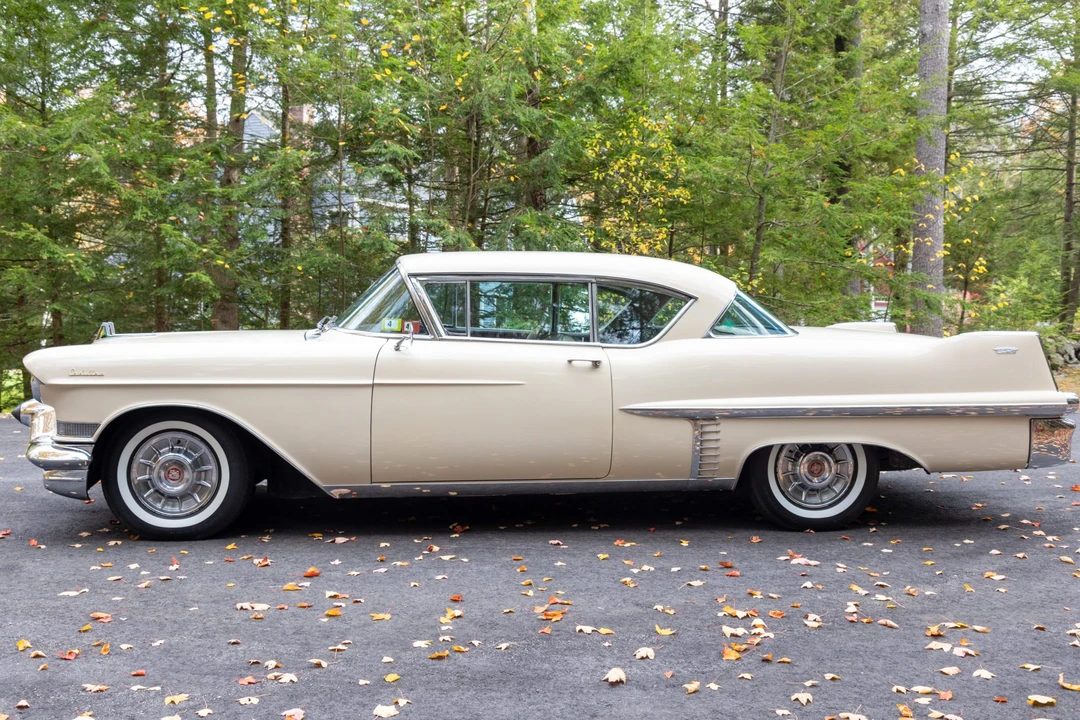 1957 Cadillac Series 62 4th Gen - Image 8 of 31