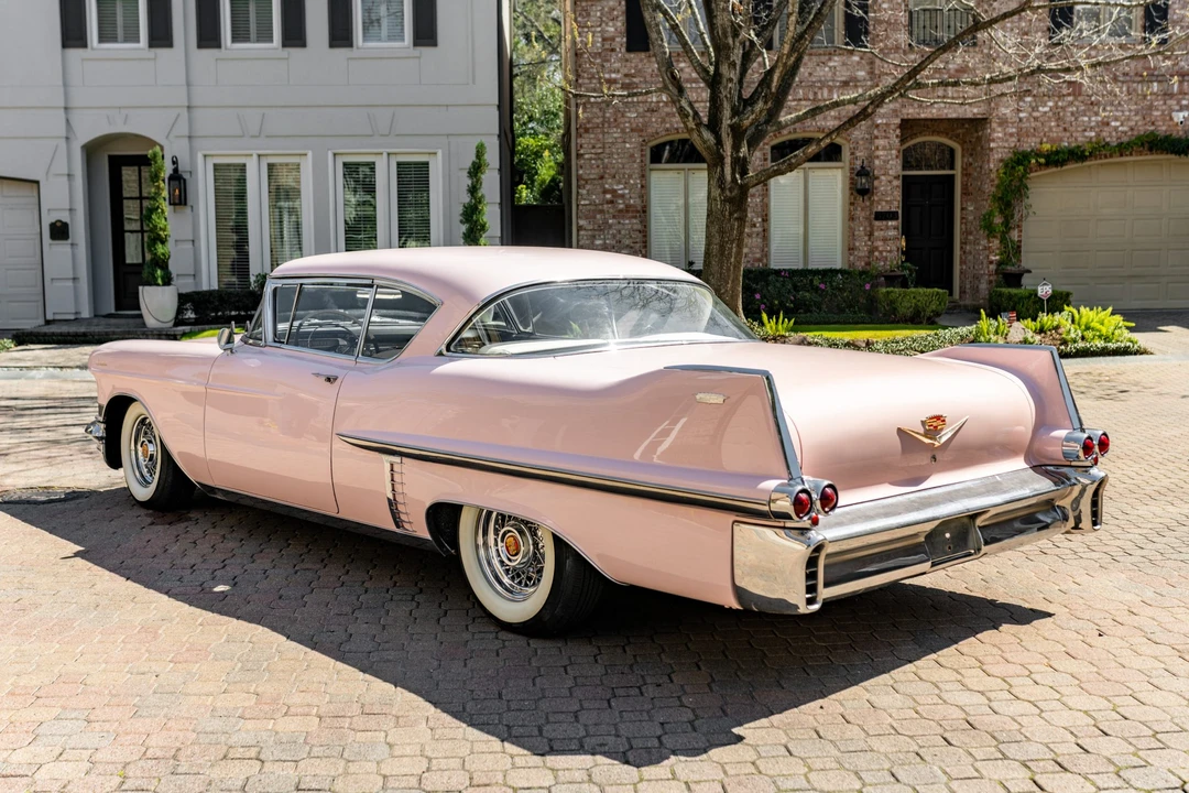 1957 Cadillac Series 62 4th Gen - Image 10 of 31