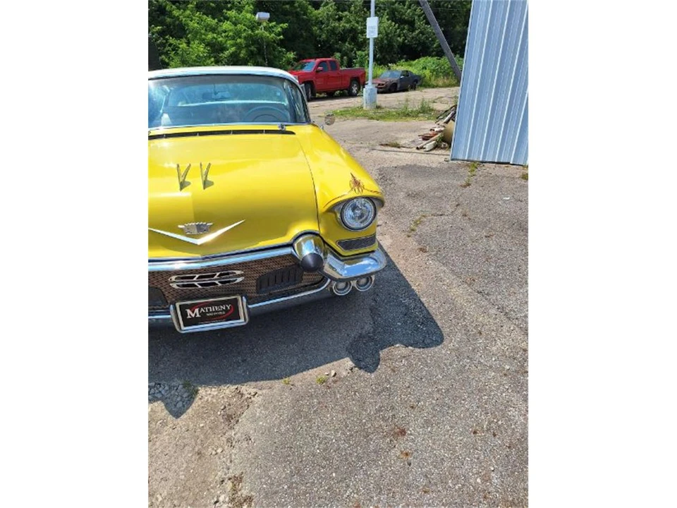 1957 Cadillac Series 62 4th Gen - Image 10 of 29