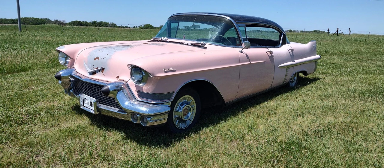 1957 Cadillac Series 62 4th Gen - Image 4 of 31