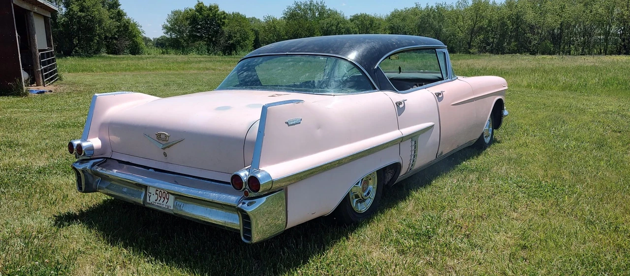 1957 Cadillac Series 62 4th Gen - Image 13 of 31