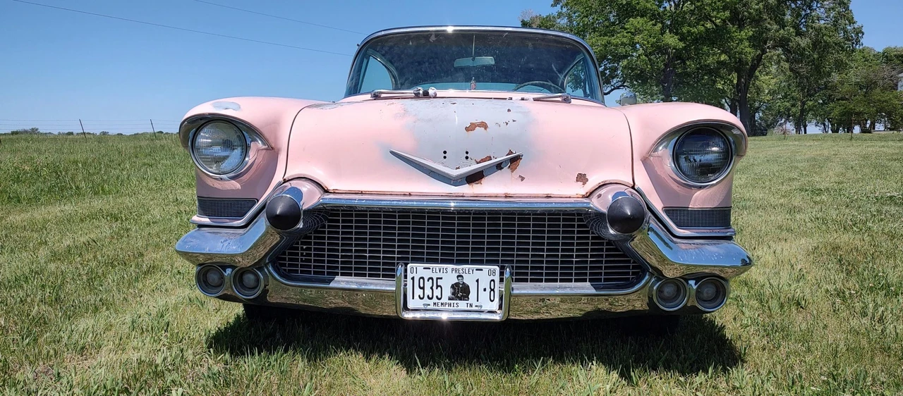 1957 Cadillac Series 62 4th Gen - Image 19 of 31