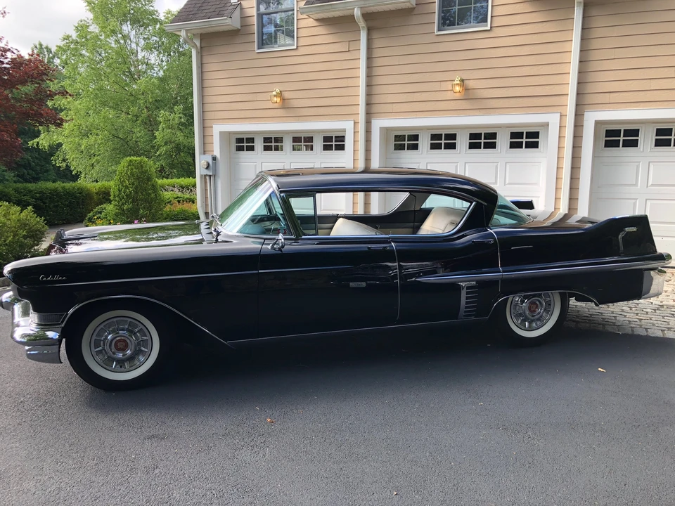 1957 Cadillac Series 62 4th Gen - Image 3 of 31