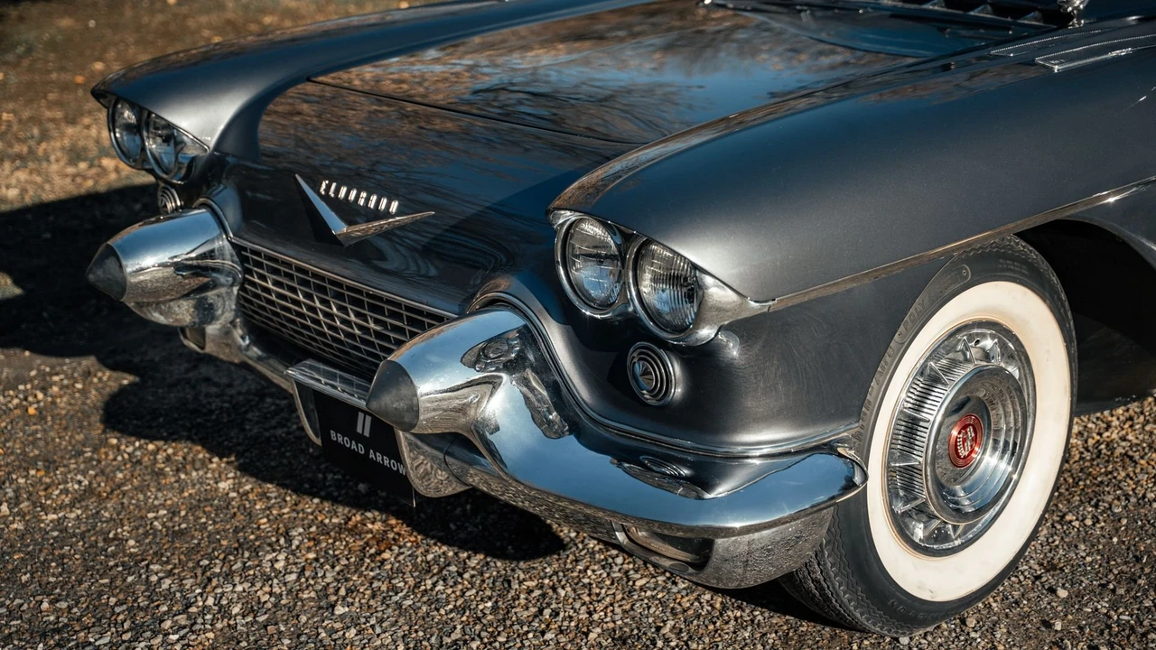 1957 Cadillac Series 62 Eldorado Brougham - Image 20 of 31