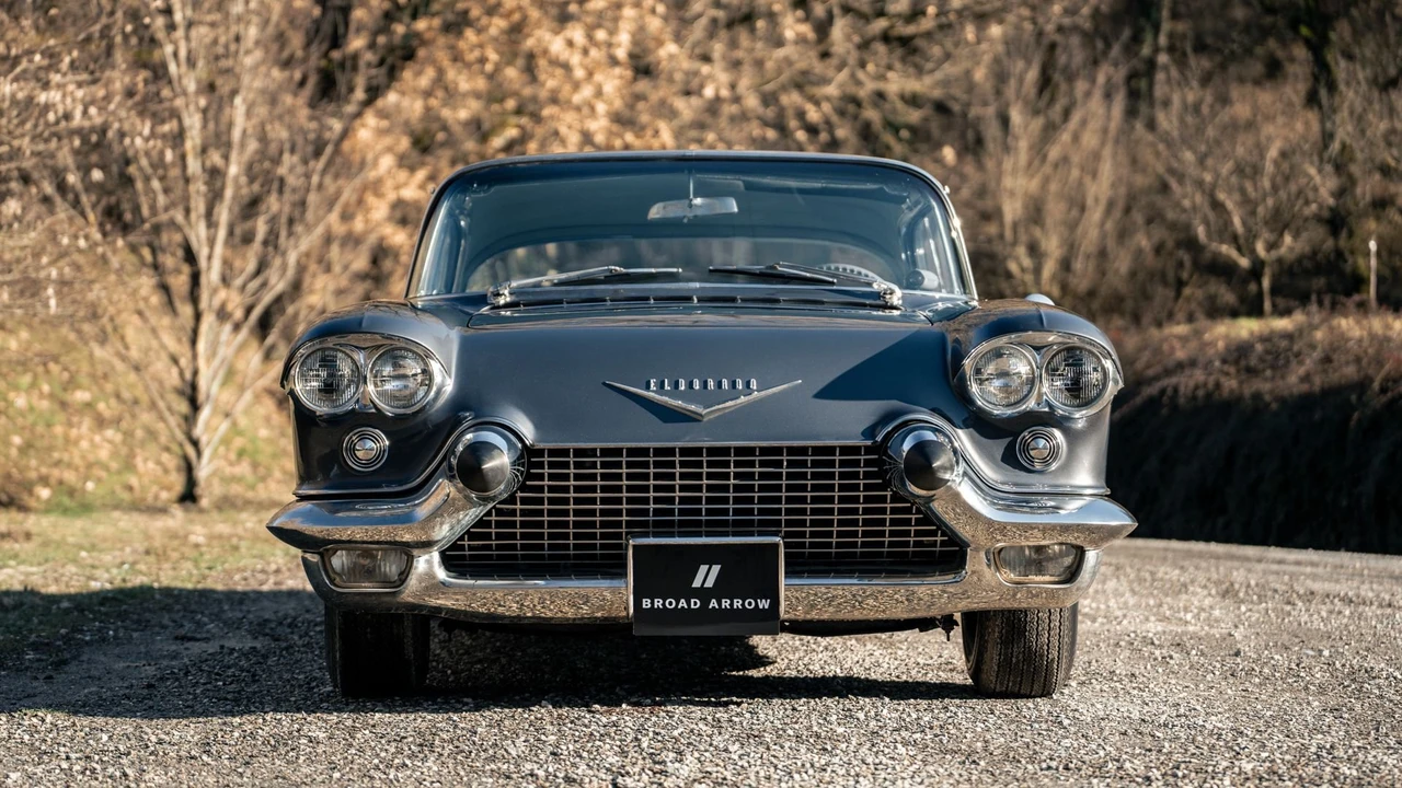1957 Cadillac Series 62 Eldorado Brougham - Image 6 of 31
