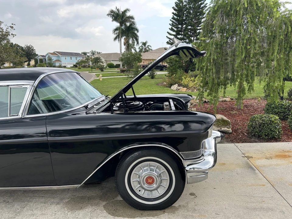 1957 Cadillac Series 70 & 75 - Image 28 of 31