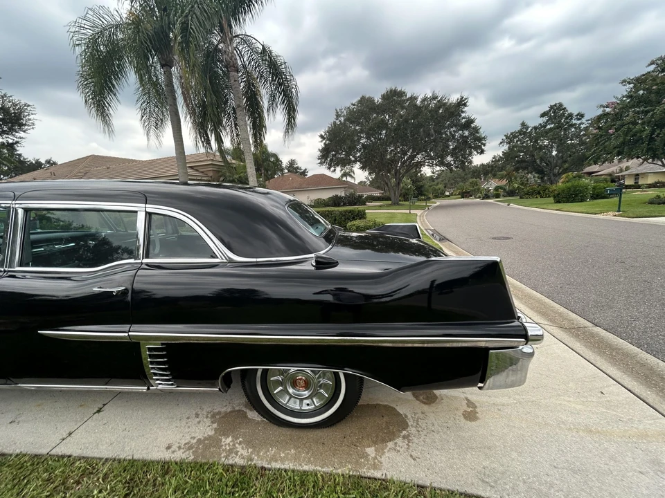 1957 Cadillac Series 70 & 75 - Image 22 of 31