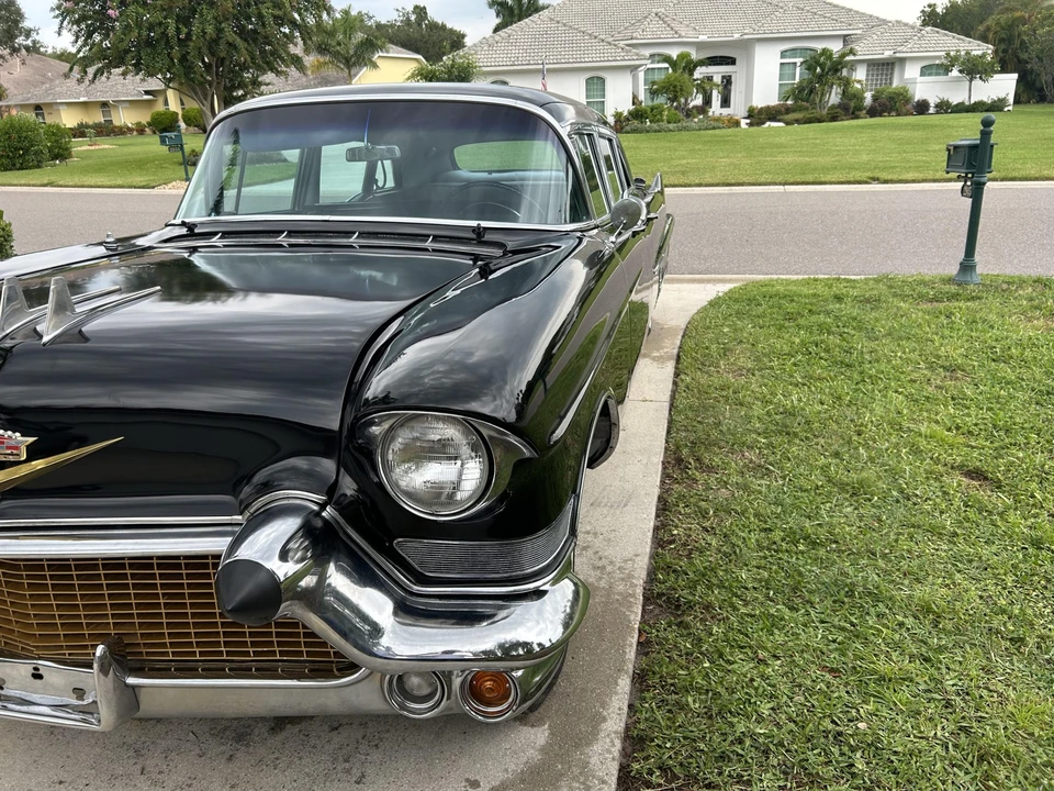 1957 Cadillac Series 70 & 75 - Image 27 of 31