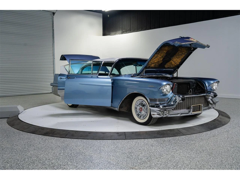 1957 Cadillac Sixty Special - Image 17 of 31