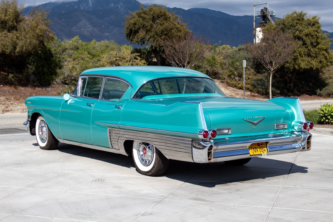 1957 Cadillac Sixty Special - Image 10 of 31