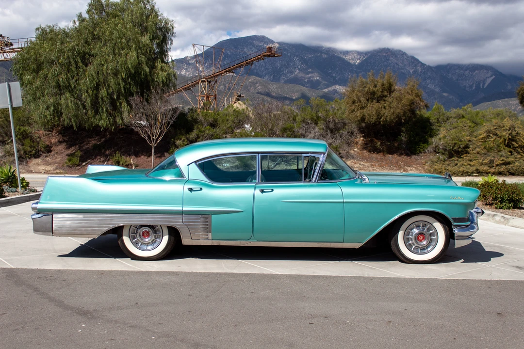 1957 Cadillac Sixty Special - Image 16 of 31