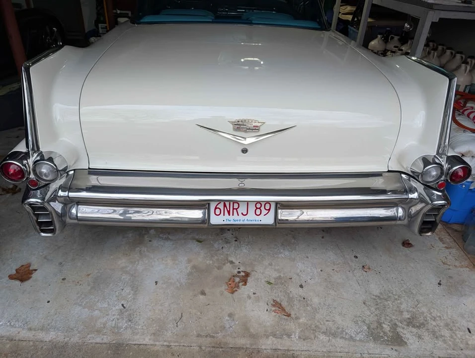 1957 Cadillac DeVille - Image 11 of 17