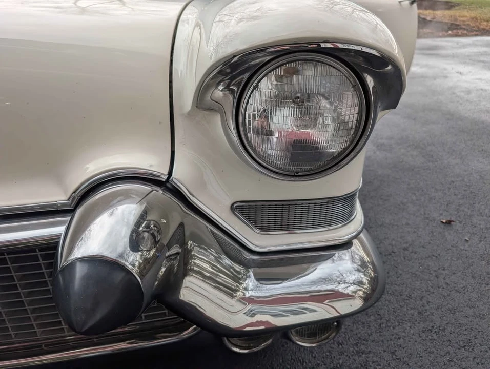 1957 Cadillac DeVille - Image 10 of 17