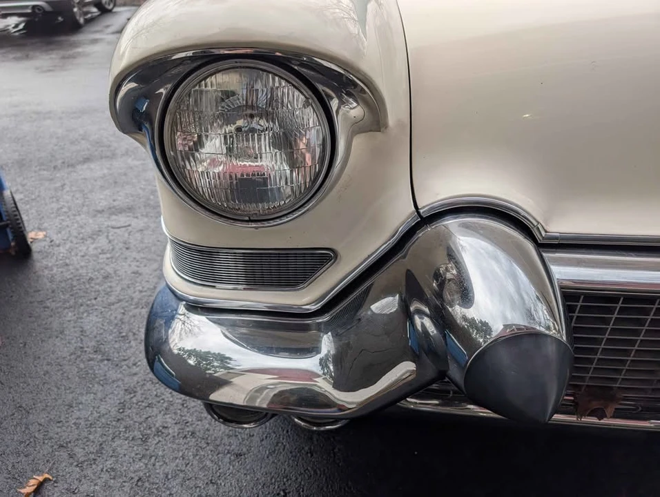 1957 Cadillac DeVille - Image 9 of 17